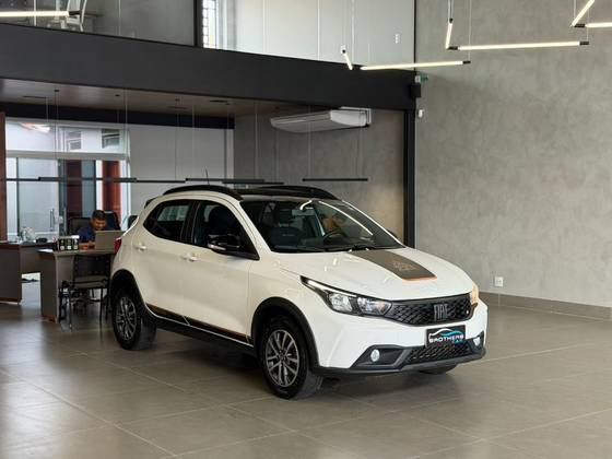FIAT ARGO 1.3 FIREFLY FLEX TREKKING MANUAL